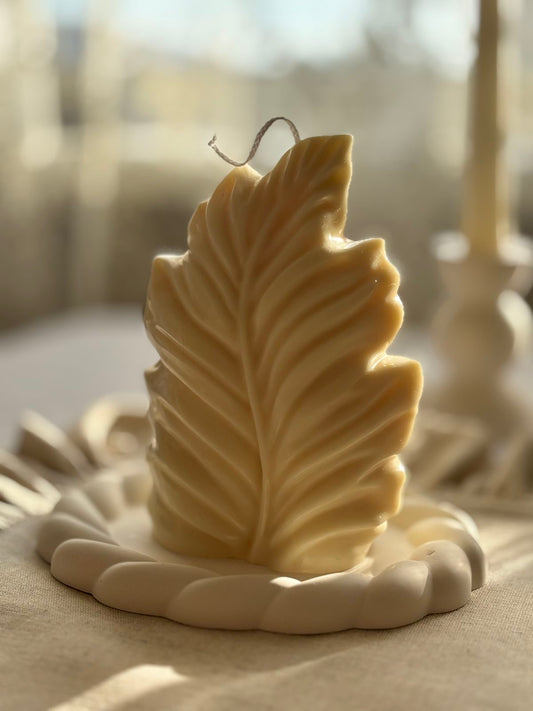 XL Leaf Candle